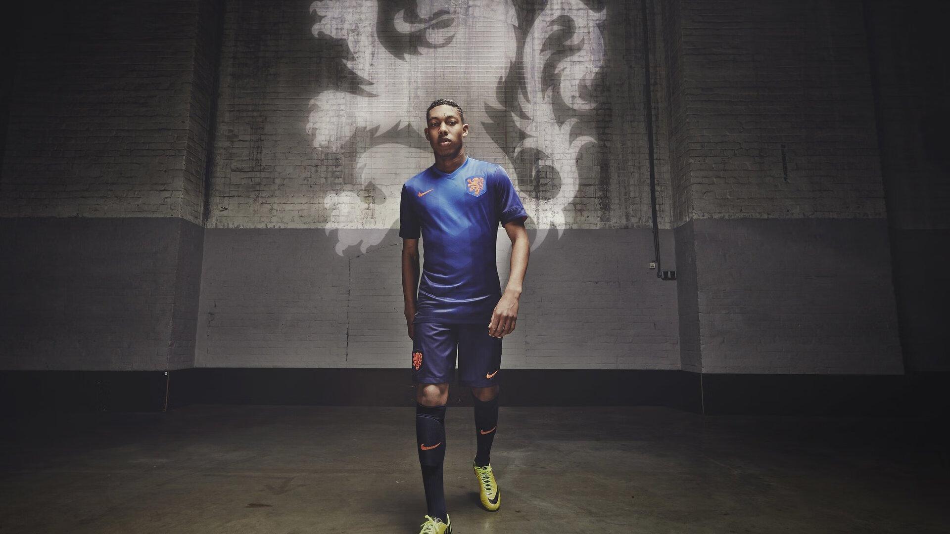 谷爱凌再创历史 自由式滑雪世锦赛勇夺双金